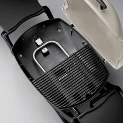 Grille Fonte émaillée Weber Q200/Q2000 - 2 Parties - Weber -Cuisine Grill Magasin grille fonte emaille q2000 q200 2 parties weber 0077924038846 4