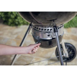 Barbecue Charbon Master-Touch GBS E-5750 Noir - Weber -Cuisine Grill Magasin master touch gbs e 5750 noir weber 0077924129520 7