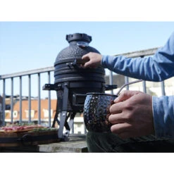 Barbecue Kamado Urban Small Ø 25 Cm - The Bastard -Cuisine Grill Magasin urban small the bastard 8720365856303 4